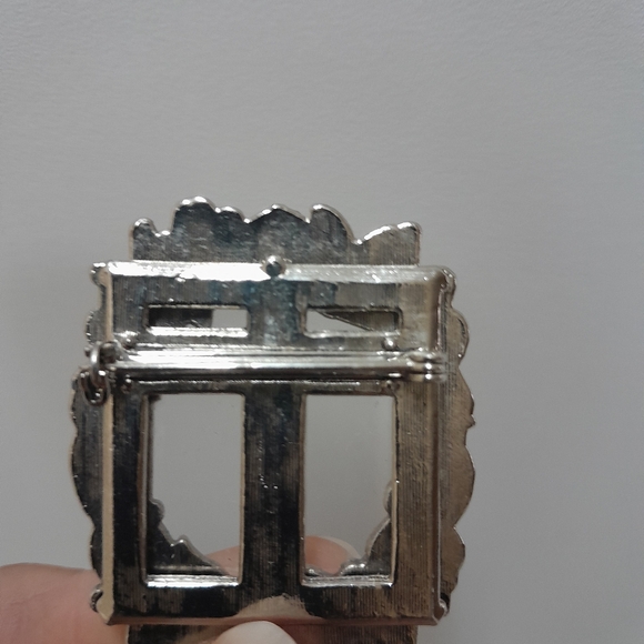 Vintage Ornate Silver Tone Frame Cross Brooch  Size:OS  Unknown - Picture 7 of 7